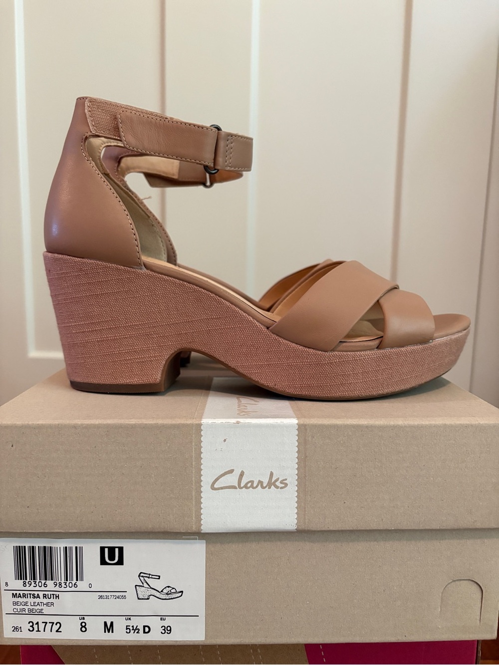 Clarks Maritsa Ruth Wedge Sandals in Beige Leather